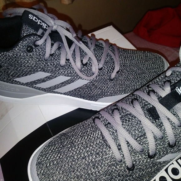 Adidas - Picture 3 of 4